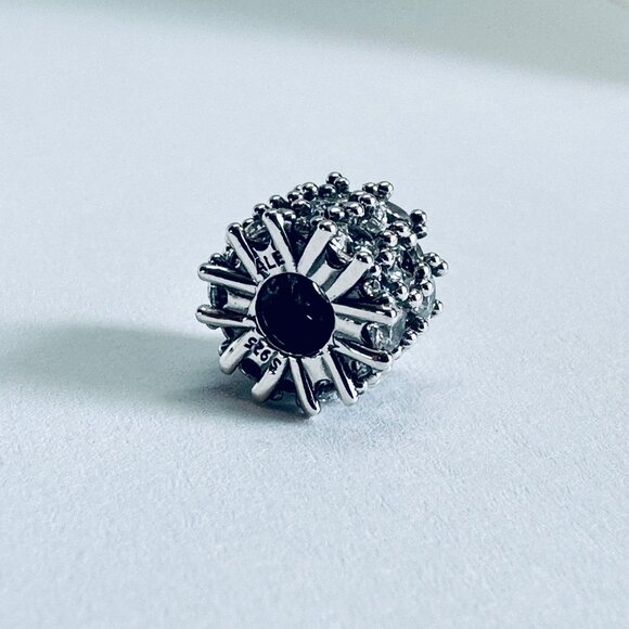 NEW Authentic Pandora Silver CLEAR Sparkle Charm / Pandora Bracelet - Picture 2 of 6